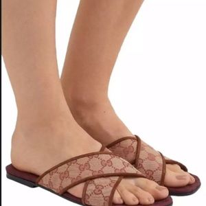 Gucci Senior GG Cross Slides Flats Tan Red 6,5
